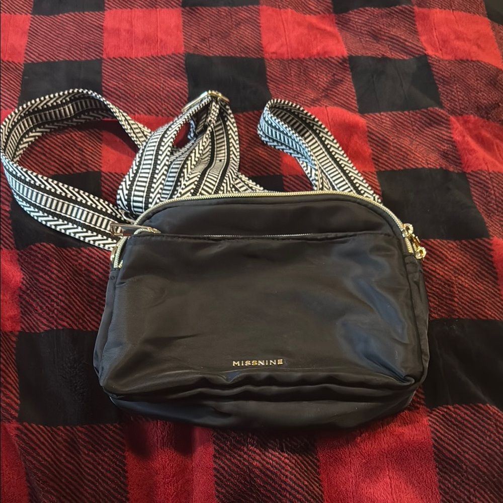 Missnine Black Crossbody Bag